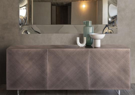 Сервант от фабрики Riflessi модель S006