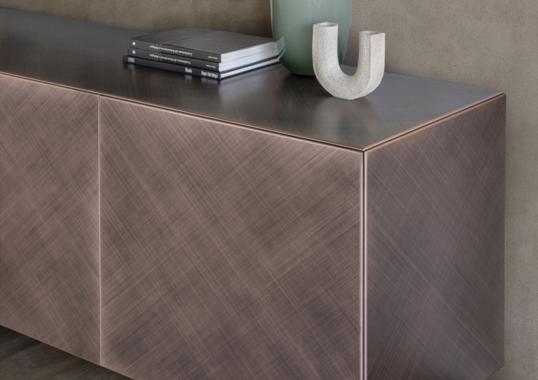 Сервант от фабрики Riflessi модель S006