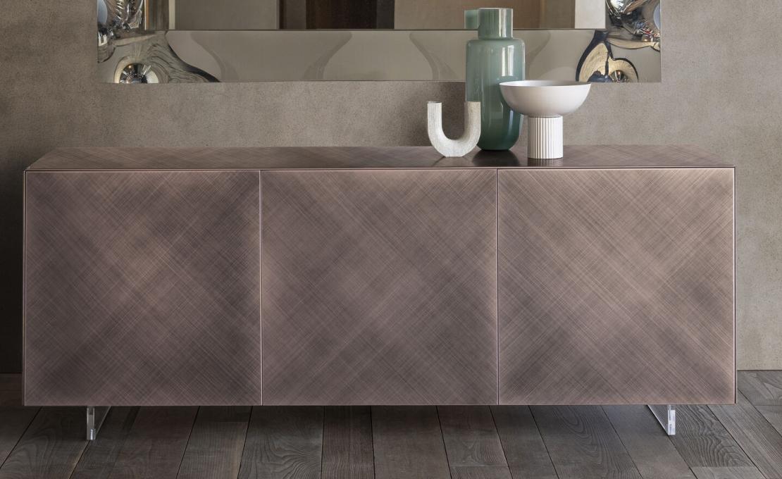 Сервант от фабрики Riflessi модель S006