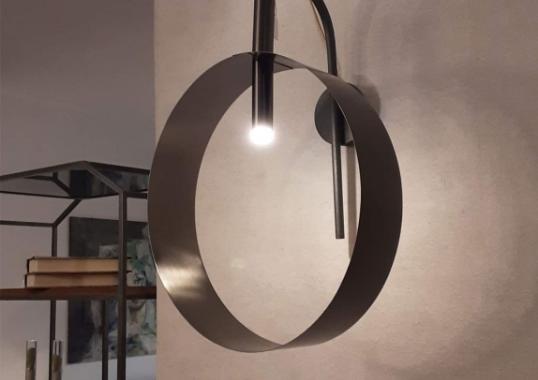 Настенный Светильник от фабрики Riflessi модель LED LOOP A WALL LAMP