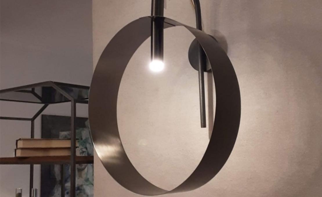 Настенный Светильник от фабрики Riflessi модель LED LOOP A WALL LAMP