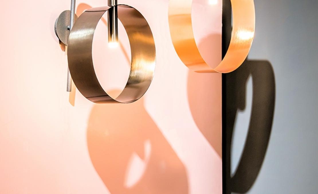 Настенный Светильник от фабрики Riflessi модель LED LOOP A WALL LAMP