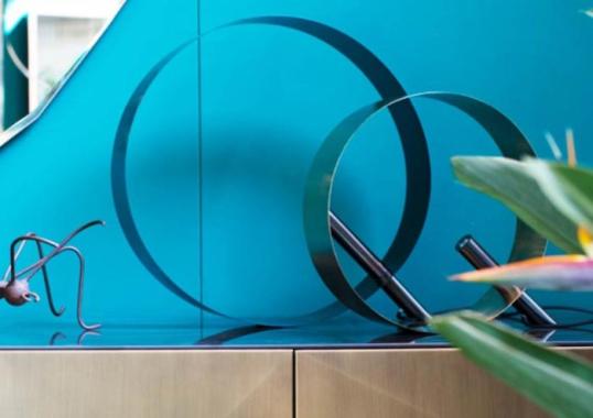 Настольная лампа от фабрики Riflessi модель LED LOOP T TABLE LAMP