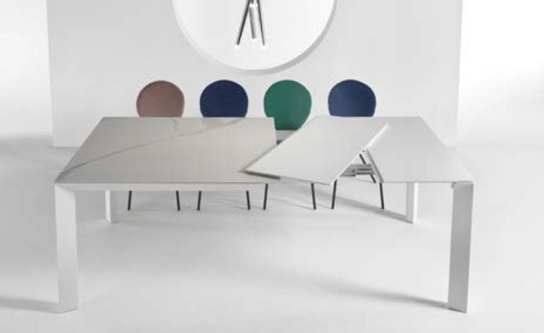 Стол от фабрики Riflessi модель MANHATTAN EXTENDABLE TABLE 