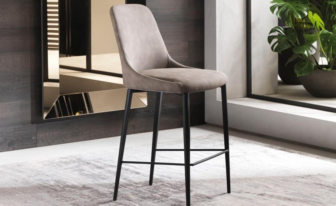 Барный стул от фабрики Riflessi модель SOFIA 