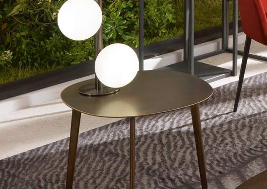 Настольная лампа от фабрики Riflessi модель TWIST T TABLE LAMP- L074