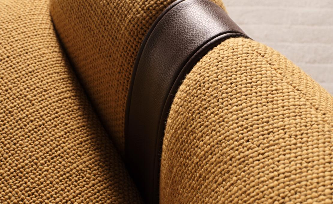 Кресло Corsetto от Molteni&C - дизайн Кристиана Мохадеда