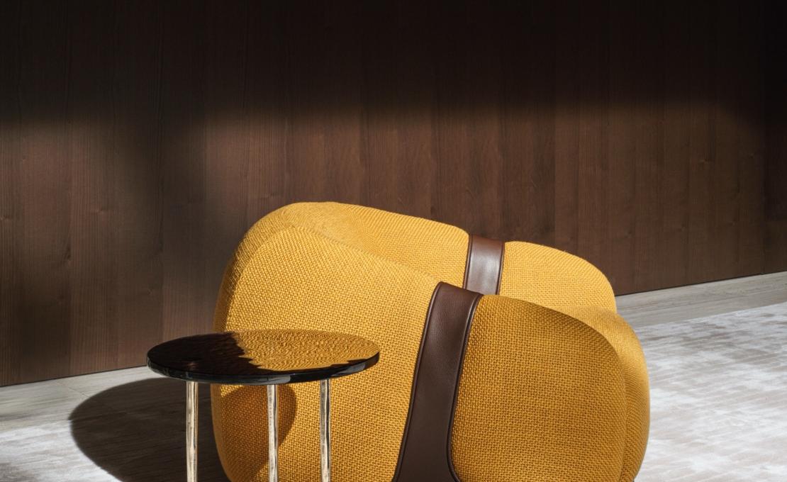 Кресло Corsetto от Molteni&C - дизайн Кристиана Мохадеда