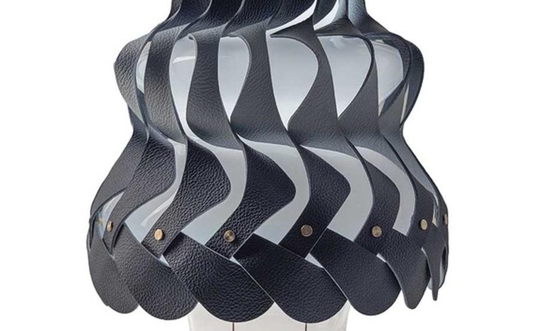 Настольная лампа Tullissè от Poltrona Frau - дизайн Atelier Oï