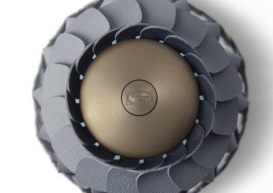 Настольная лампа Tullissè от Poltrona Frau image 2