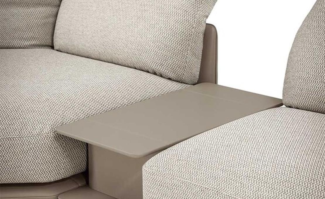 Модульный диван Blisscape Deep от Poltrona Frau - дизайн Ludovica Serafini + Roberto Palomba