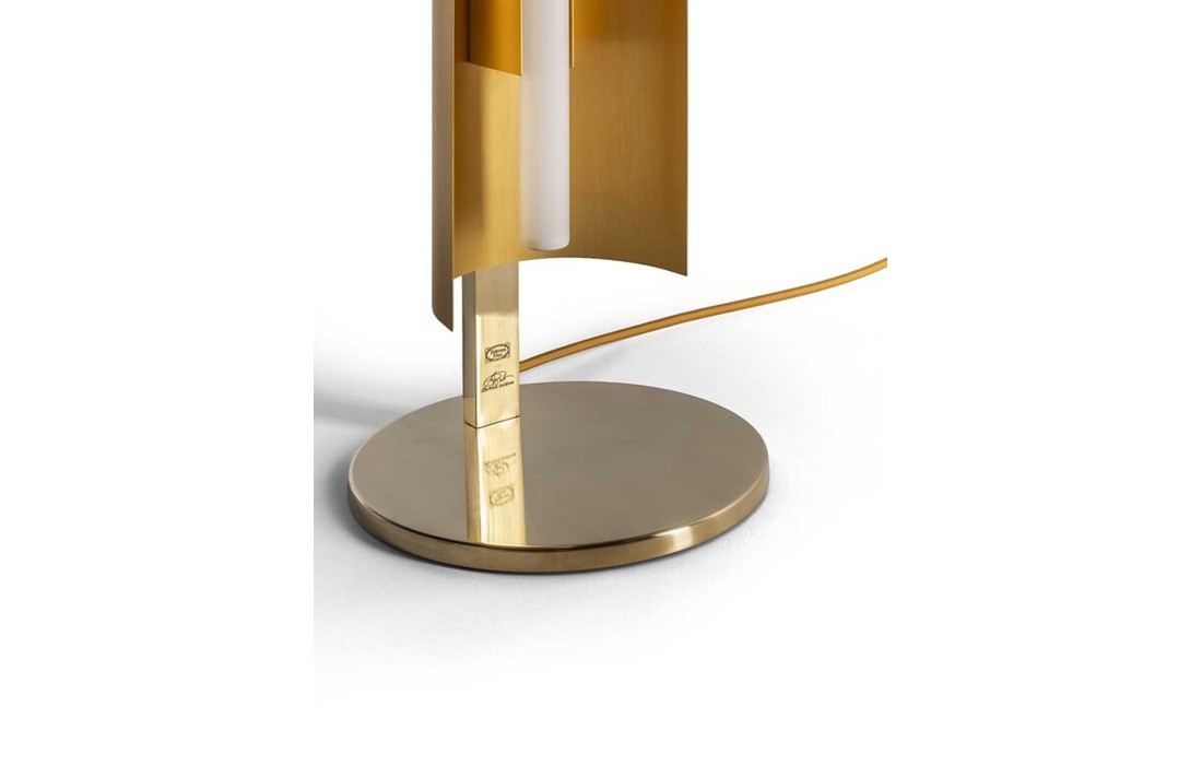 Торшер Gio Ponti Oro от Poltrona Frau - дизайн Джо Понти