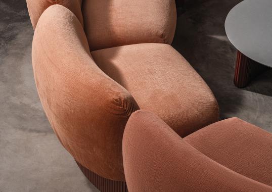 Диван модель Bolete Lounge BIO фабрики Andreu World