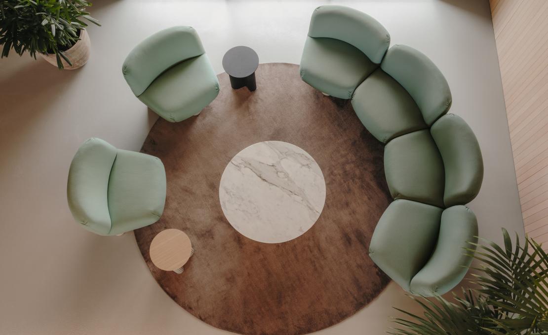 Диван модель Bolete Lounge BIO фабрики Andreu World
