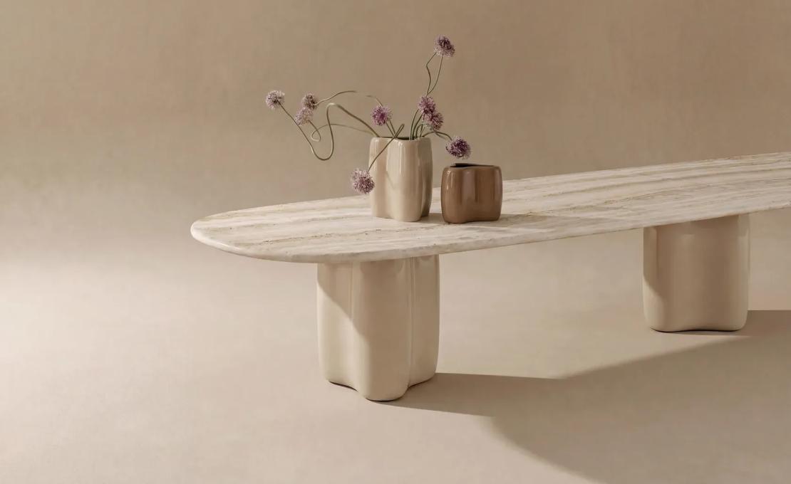 Стол модель Clover фабрики Naturedesign - дизайнер Джино Каролло