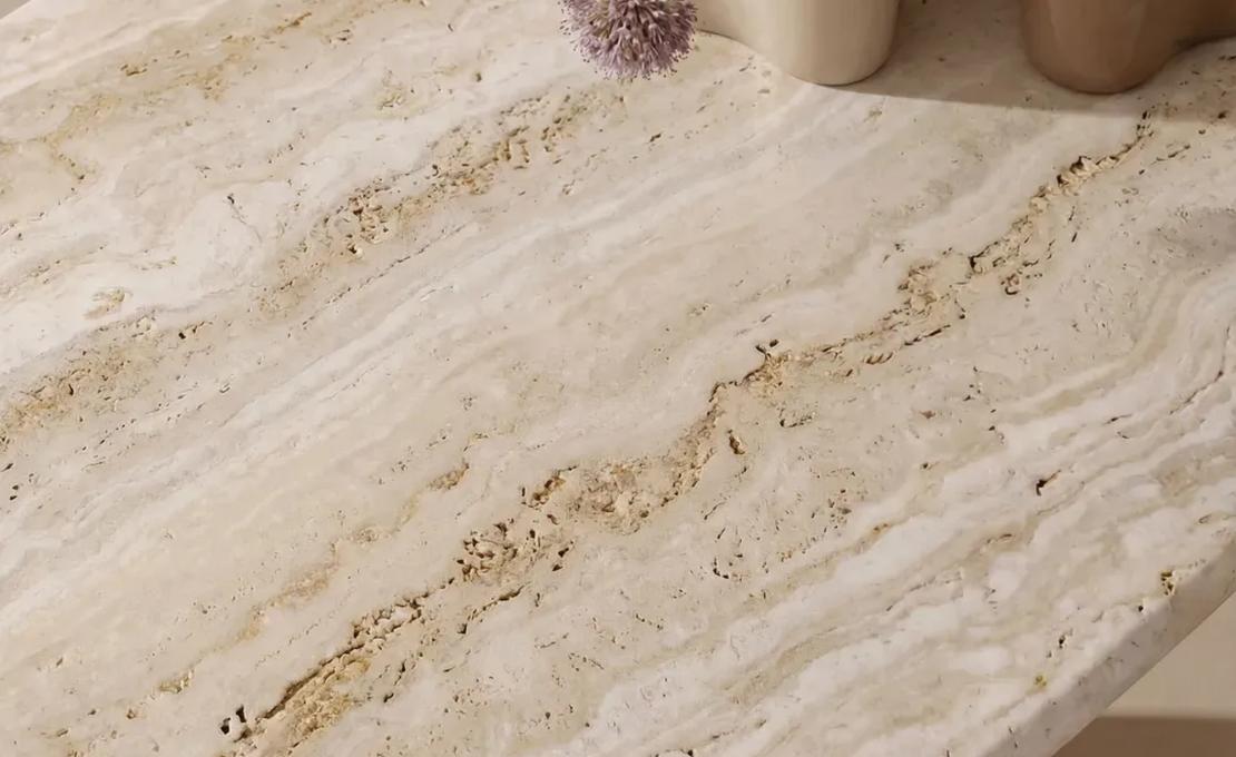 Стол модель Clover фабрики Naturedesign - дизайнер Джино Каролло