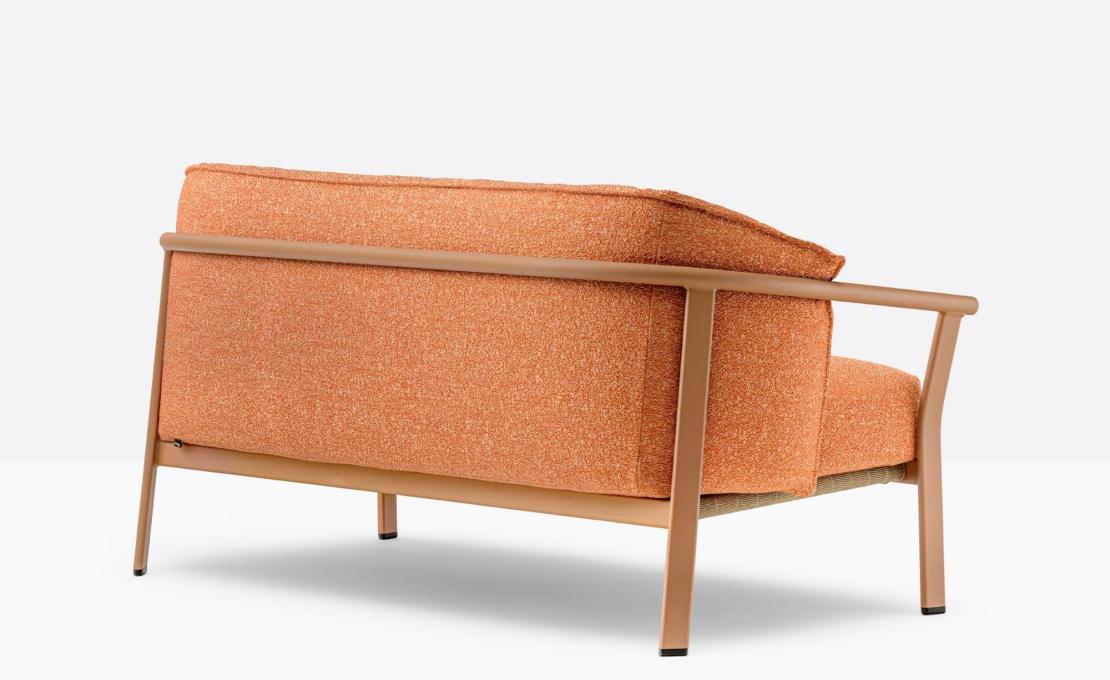 Двухместный диван Lamorisse 3682 от фабрики Pedrali