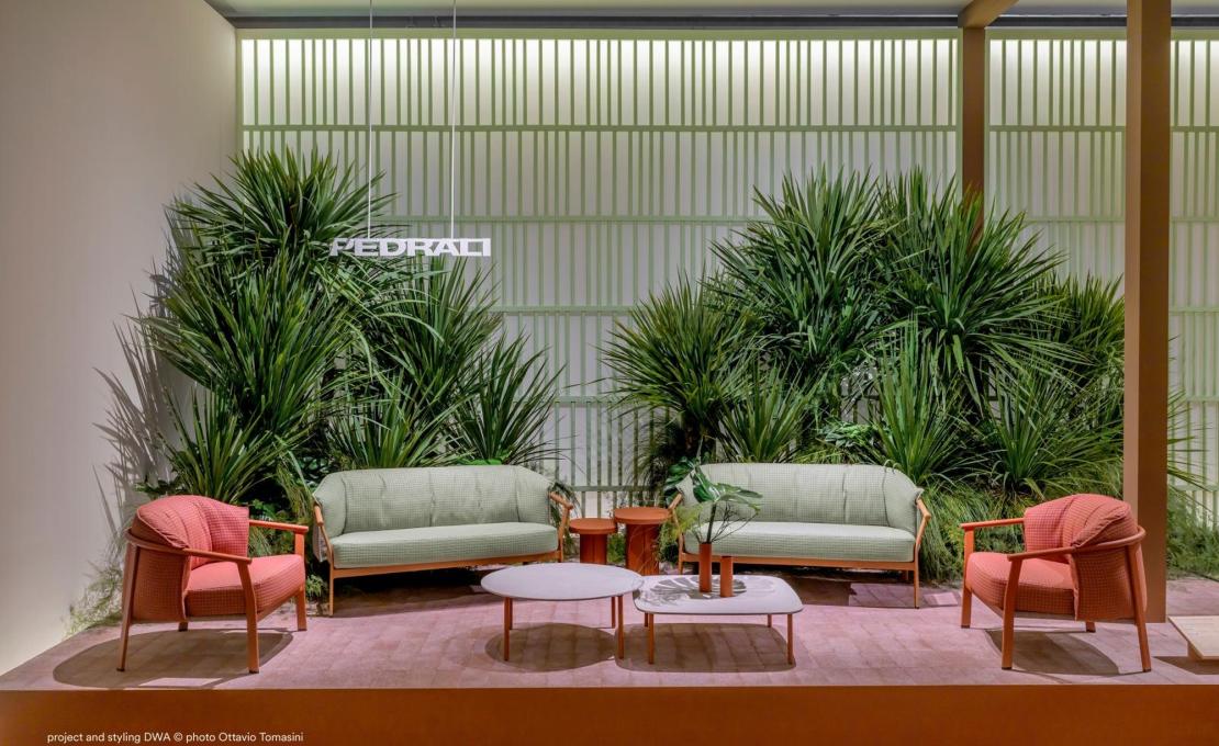 Двухместный диван Lamorisse 3682 от фабрики Pedrali