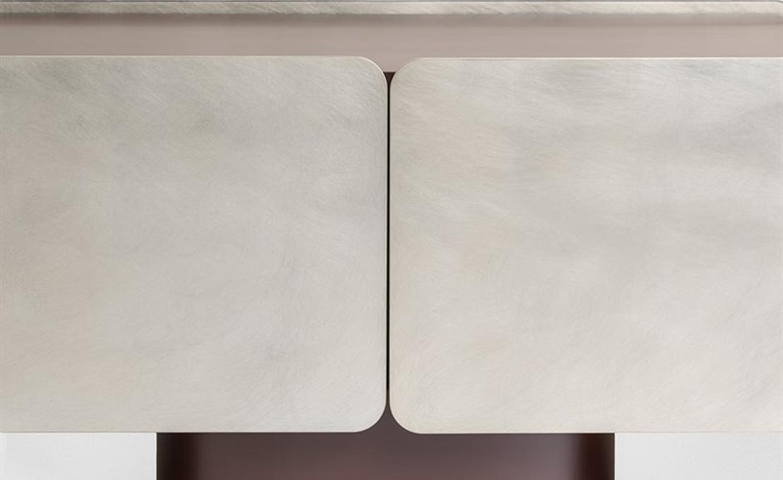 Консоль Admira от фабрики Galotti Radice