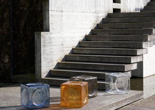 Журнальный столик Etime от Barovier&Toso - дизайнер Luca Nichetto