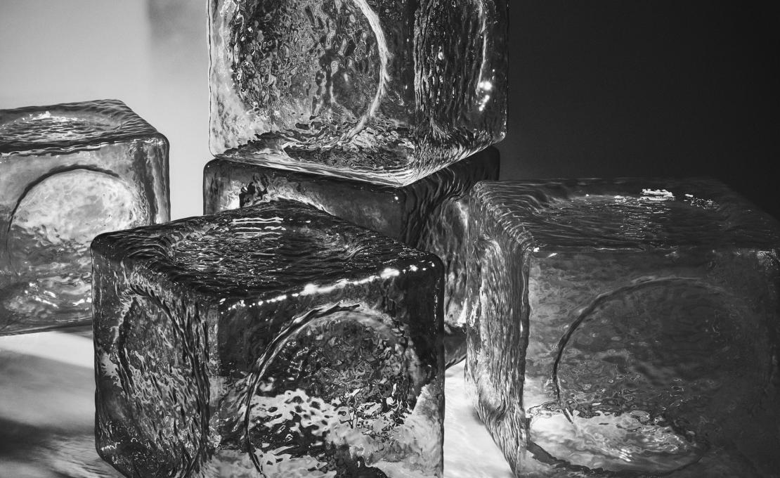 Журнальный столик Etime от Barovier&Toso - дизайнер Luca Nichetto