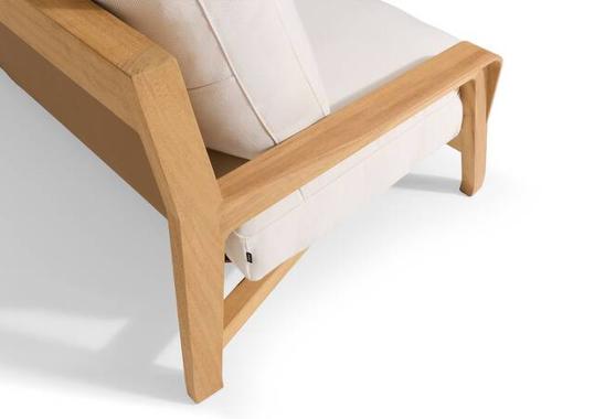 Диван модель Eloro фабрики Cassina - дизайнер Родольфо Дордони