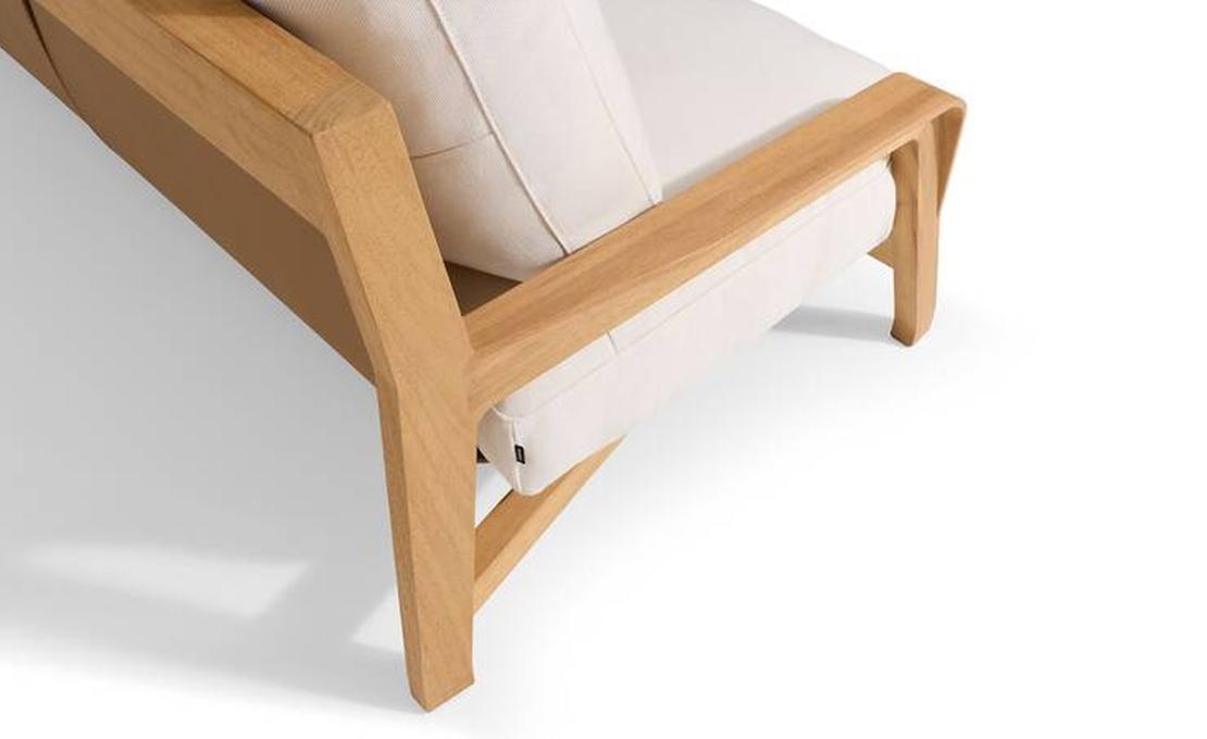 Диван модель Eloro фабрики Cassina - дизайнер Родольфо Дордони