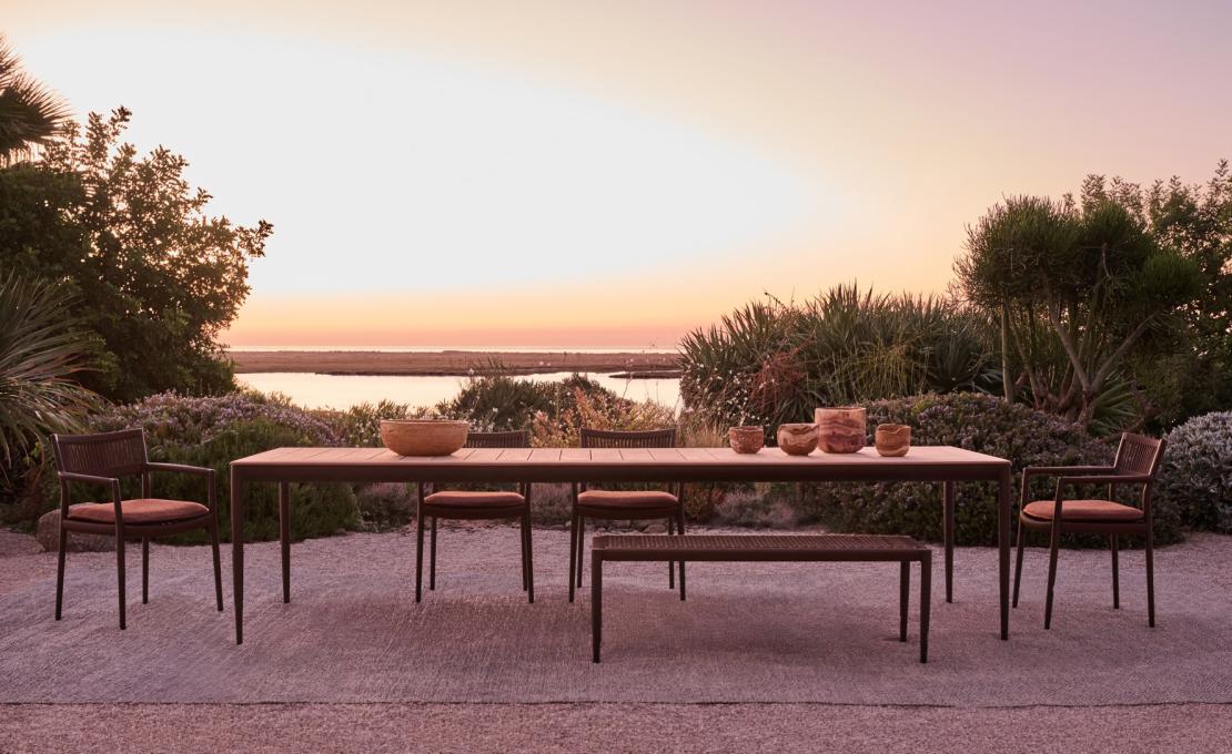 Банкетки модель Nagomi Bench от фабрики Tribù
