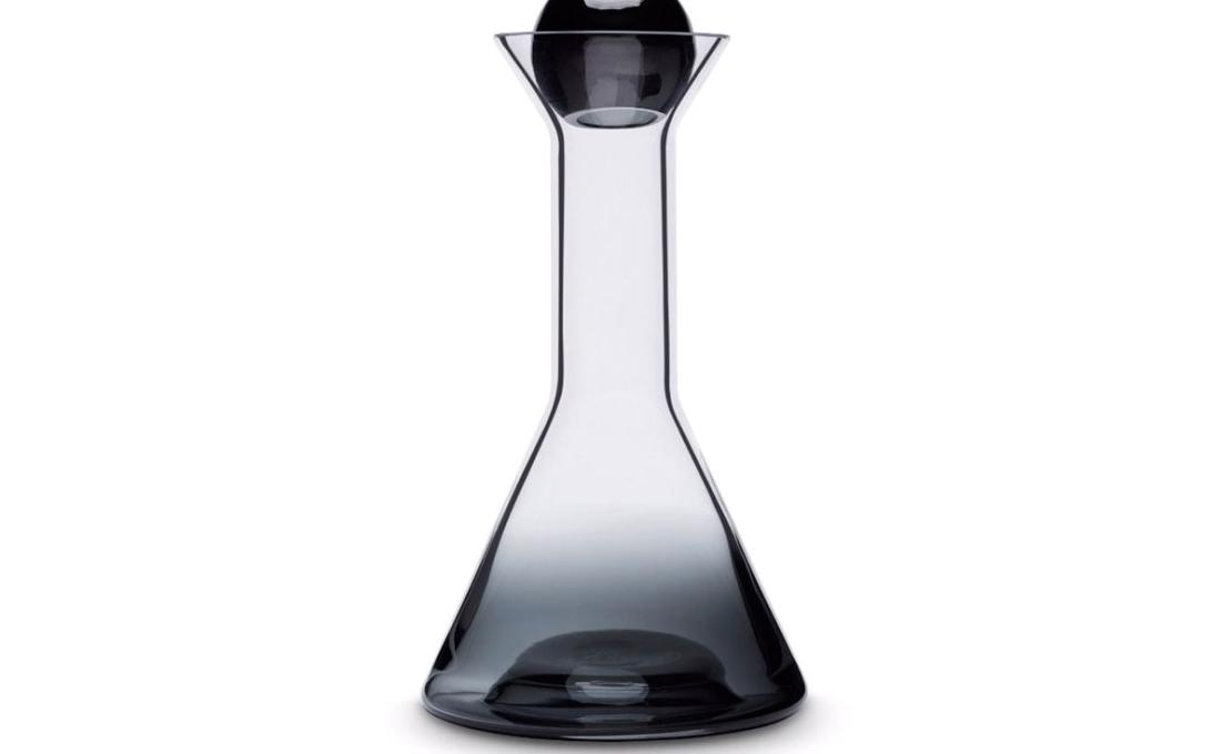 Ваза модель 205142 от фабрики Tom Dixon