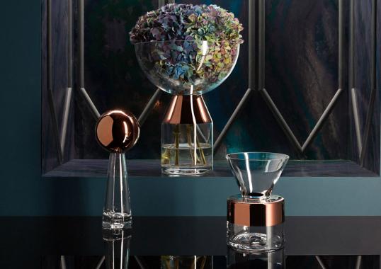 Ваза модель 92757 от фабрики Tom Dixon