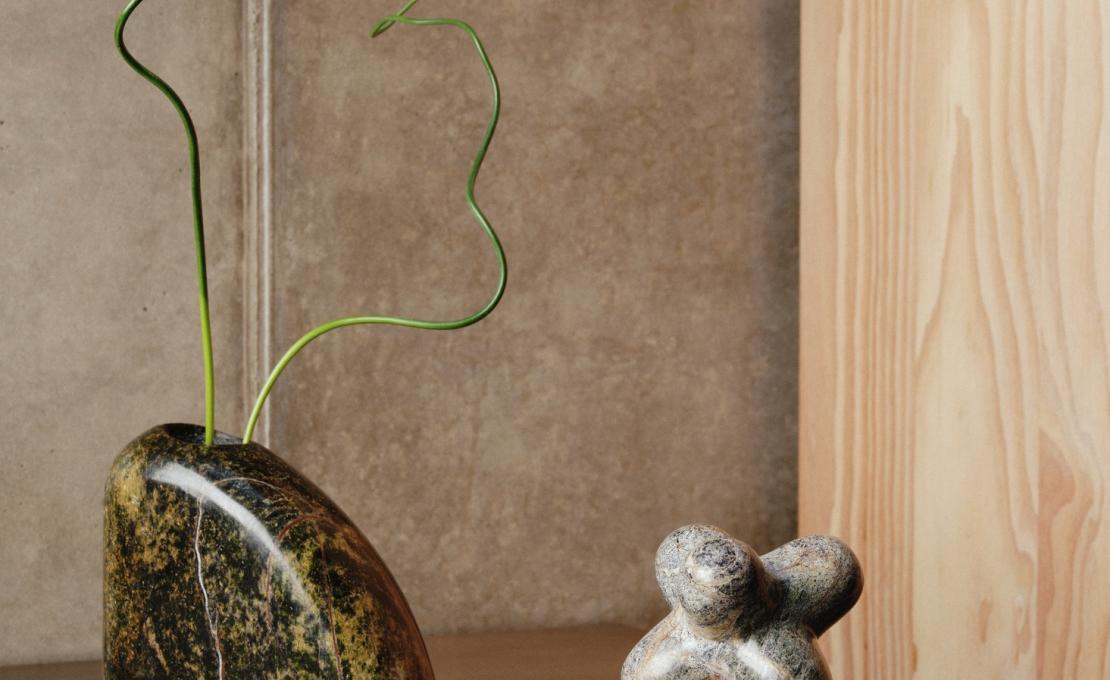 Ваза модель Boulder Vase от фабрики Tom Dixon