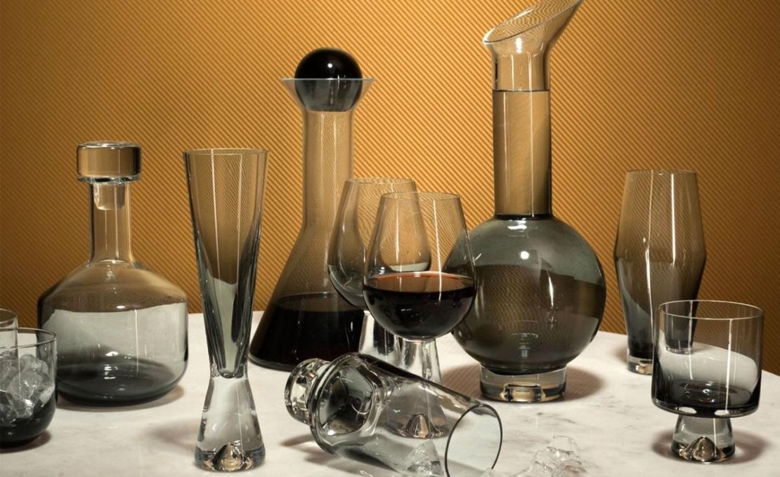 Ваза модель 215425 от фабрики Tom Dixon