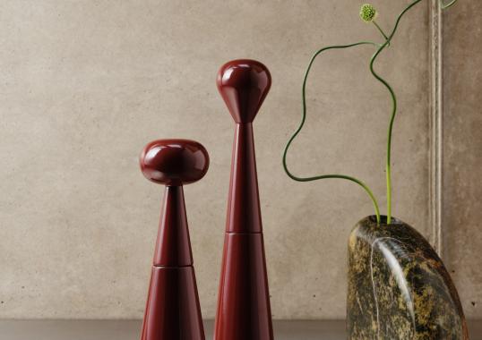 Журнальный столик модель Mill Burgundy Grinder от фабрики Tom Dixon
