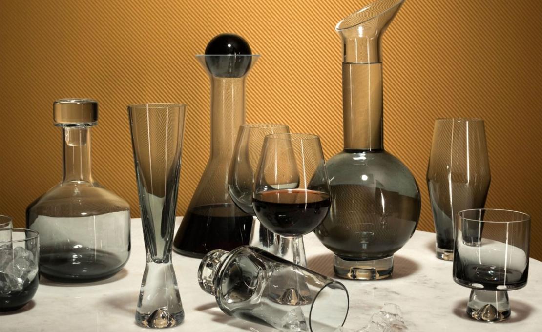 Ваза модель 215424 от фабрики Tom Dixon