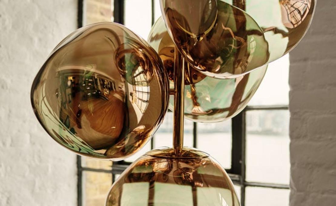 Люстра модель Melt Mini Chandelier Led от фабрики Tom Dixon