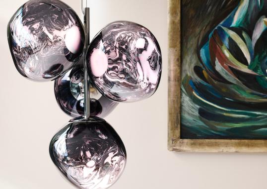 Люстра модель Melt Mini Chandelier Led от фабрики Tom Dixon