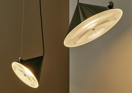 Подвесной светильник модель Pose Suspension Lamp - L. 25 cm от фабрики Tom Dixon