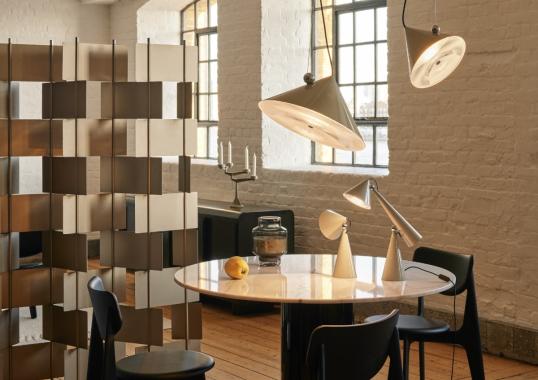 Подвесной светильник модель Pose Suspension Lamp - L. 25 cm от фабрики Tom Dixon