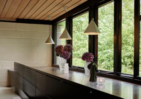 Подвесной светильник модель Pose Suspension Lamp - L. 43 cm от фабрики Tom Dixon