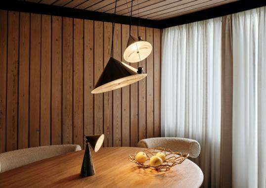 Подвесной светильник модель Pose Suspension Lamp - L. 43 cm от фабрики Tom Dixon