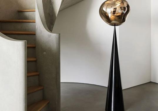 Торшер модель Cone Fat Floor Lamp от фабрики Tom Dixon