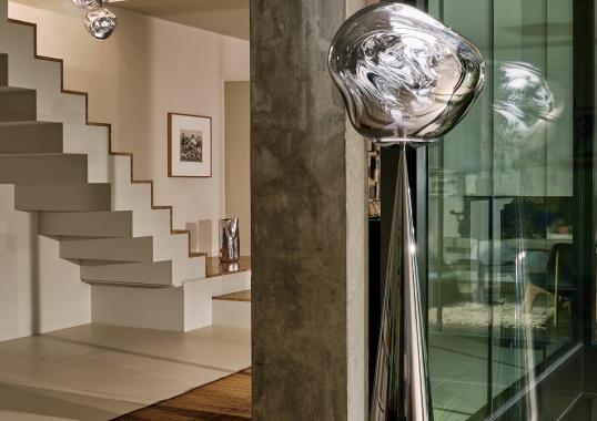 Торшер модель Melt Cone Fat Floor Lamp Led - Silver Cone от фабрики Tom Dixon