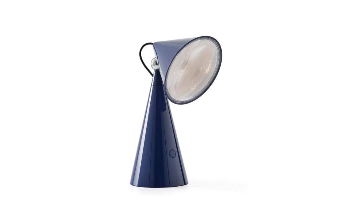 Настольная лампа модель Pose Portable LED - Table Lamp от фабрики Tom Dixon