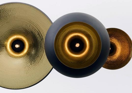Люстра модель Beat Range Linear Penant System от фабрики Tom Dixon