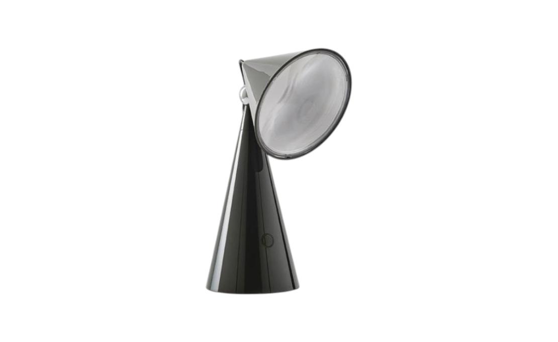 Настольная лампа модель Pose Portable LED - Table Lamp от фабрики Tom Dixon