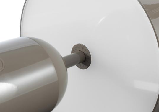 Настольная лампа модель Bell Table Lamp - Portable от фабрики Tom Dixon