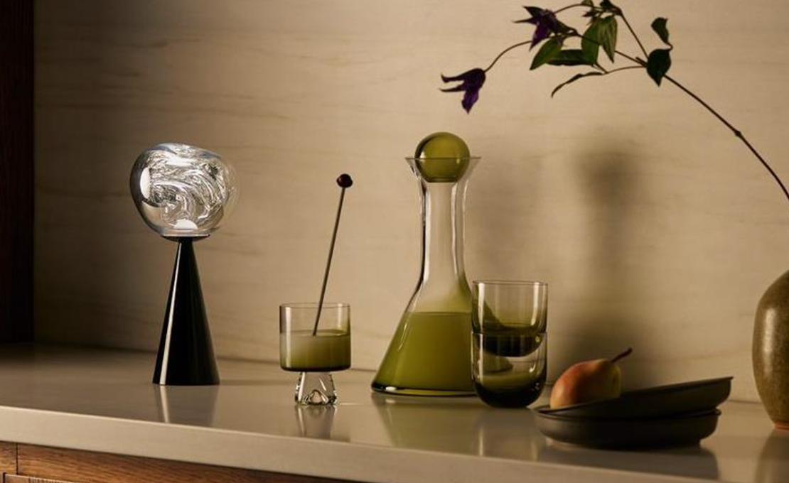 Настольная лампа модель Melt Portable Light – In&Outdoor Table Lamp от фабрики Tom Dixon