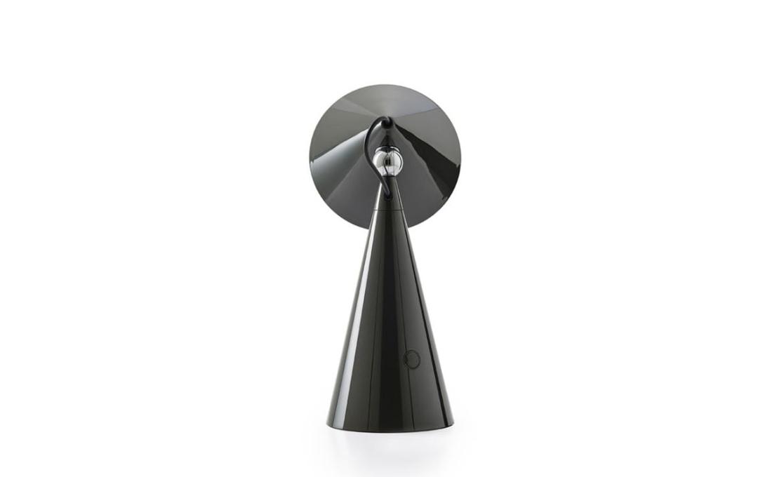 Настольная лампа модель Pose Portable LED - Table Lamp от фабрики Tom Dixon