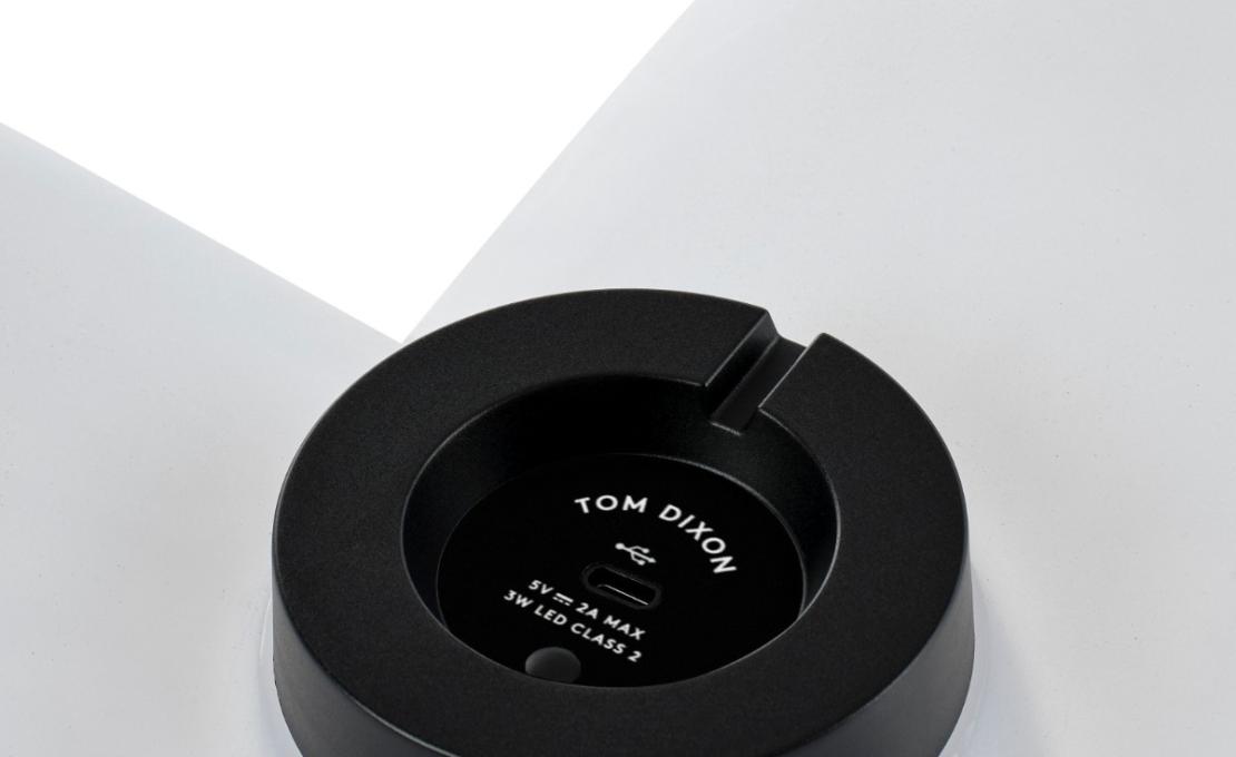 Настольная лампа модель 1008166 от фабрики Tom Dixon