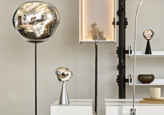 Настольная лампа модель Melt Portable Light – In&Outdoor Table Lamp от фабрики Tom Dixon
